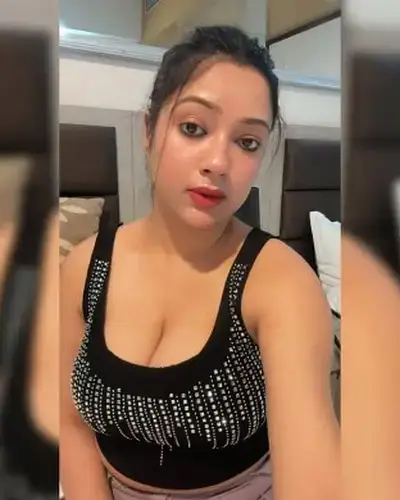 Call Girls Service Kutiyana